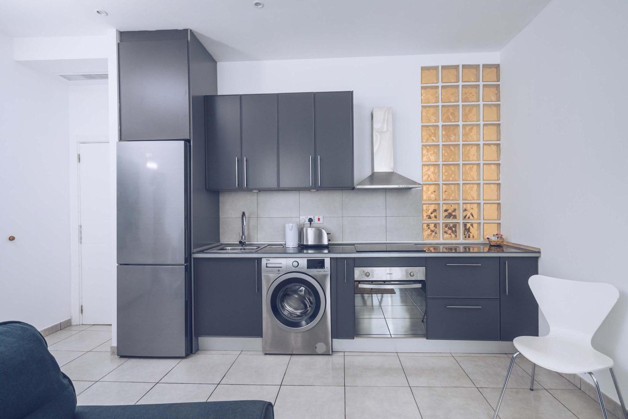 ジブラルタル2Br In The Zoko Contemporary And Convenientアパートメント エクステリア 写真
